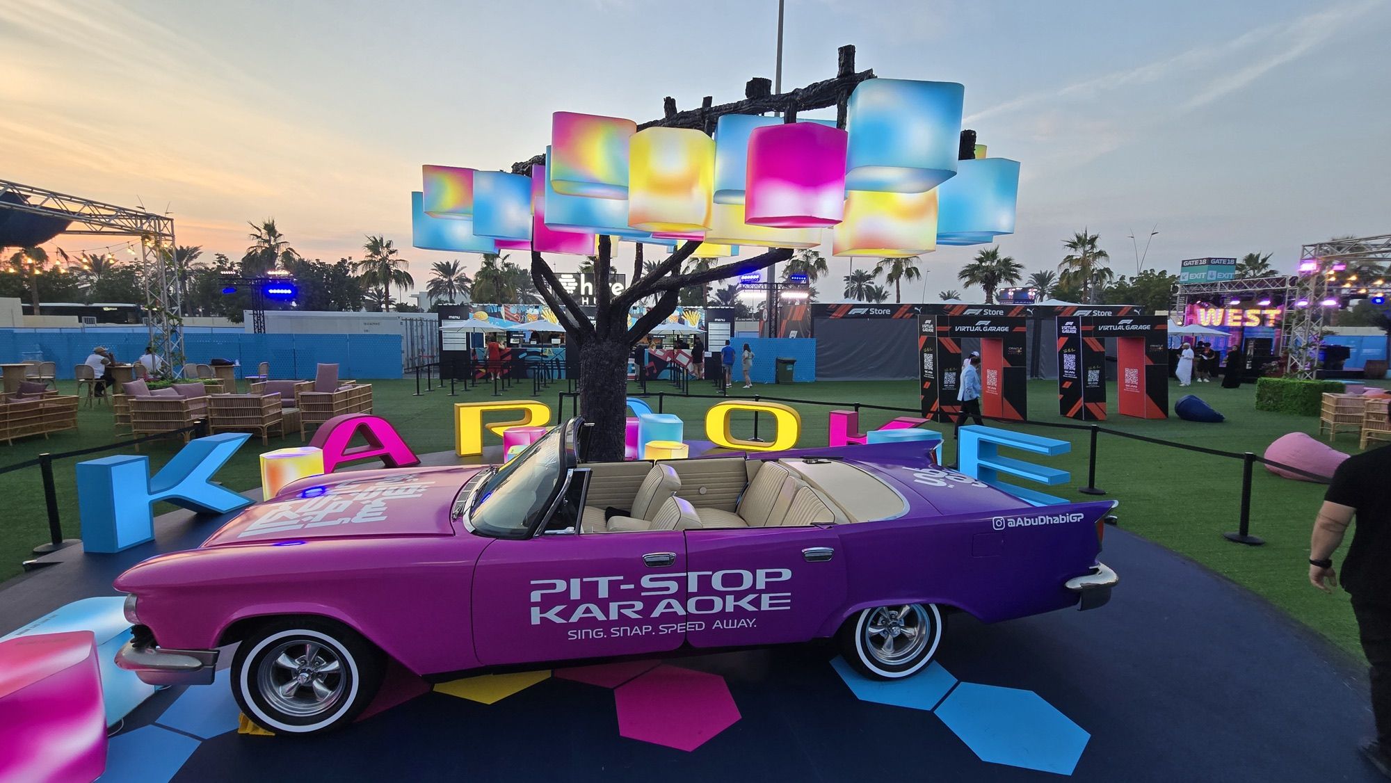 Pit-Stop Karaoke activation at the F1 Abu Dhabi Grand Prix